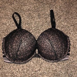 🚫SOLD ON MERCARI VS Bra